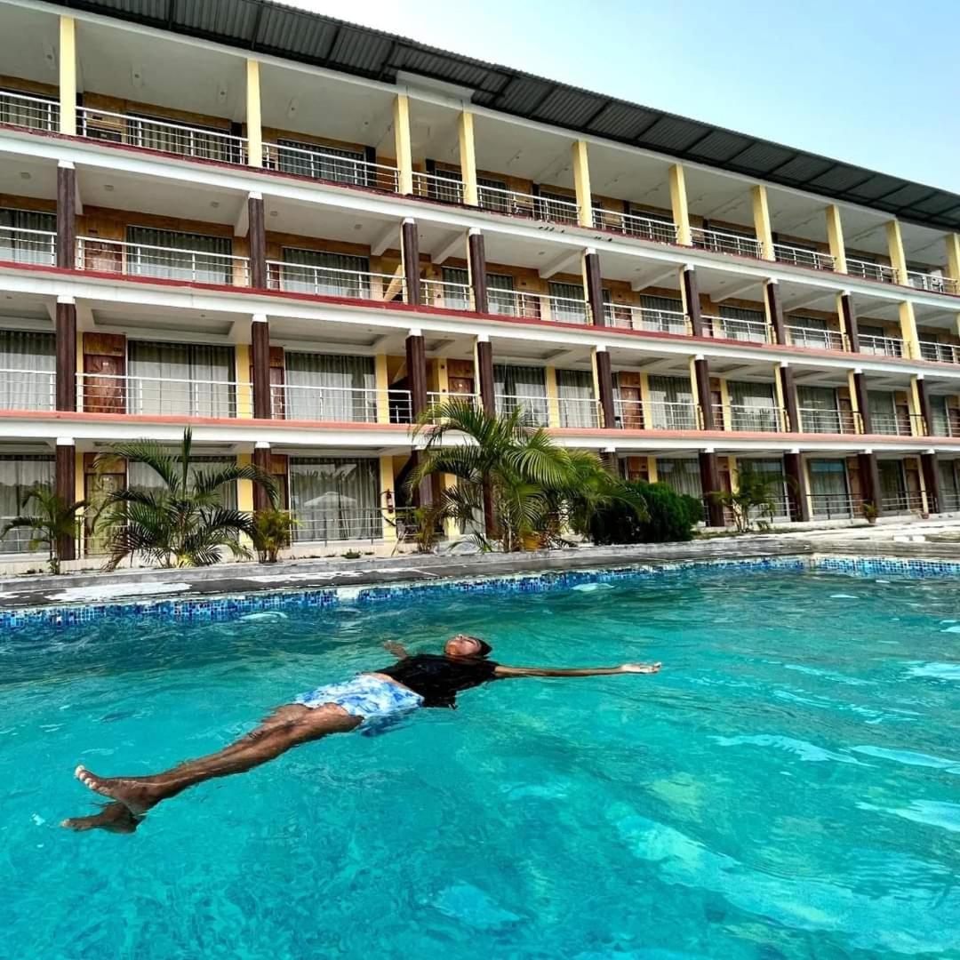 Royal Villa Beach Resort Govind Nagar Eksteriør bilde